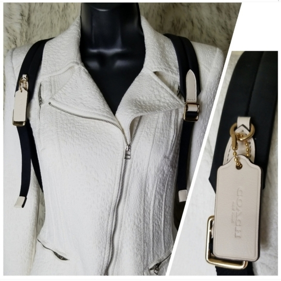 Sold Out - Picture 3 of 10